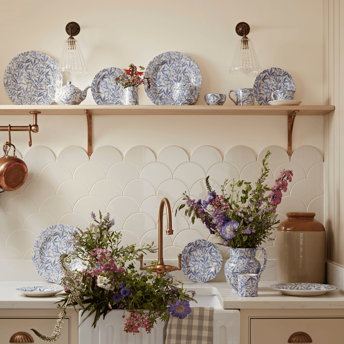 Blue Prunus Tankard Jug Mini 160ml
