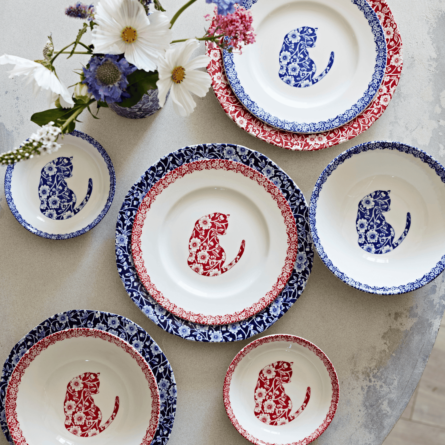 Blue Calico Cat 17.5cm Plate