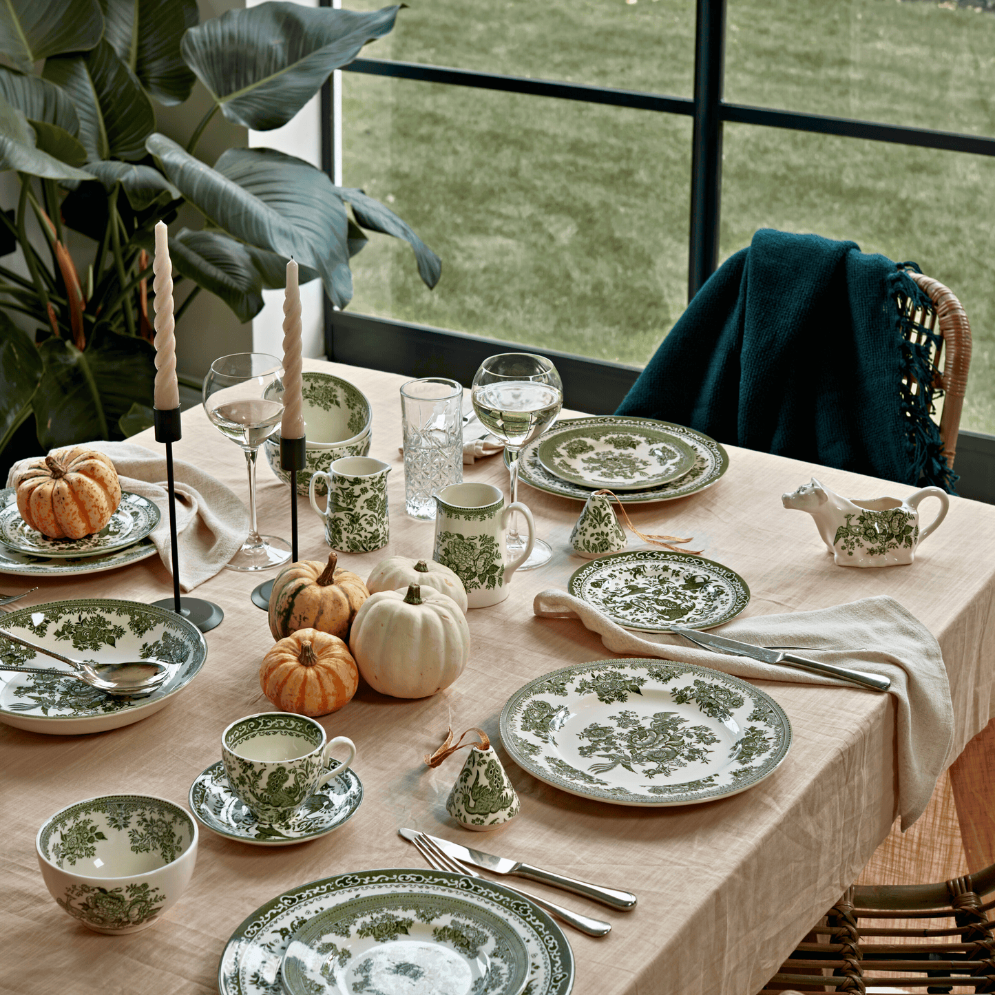 Green Asiatic Pheasants Cow Creamer 150ml/0.25pt