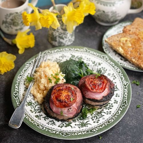 Mother's Day Stuffed Breakfast Mushrooms