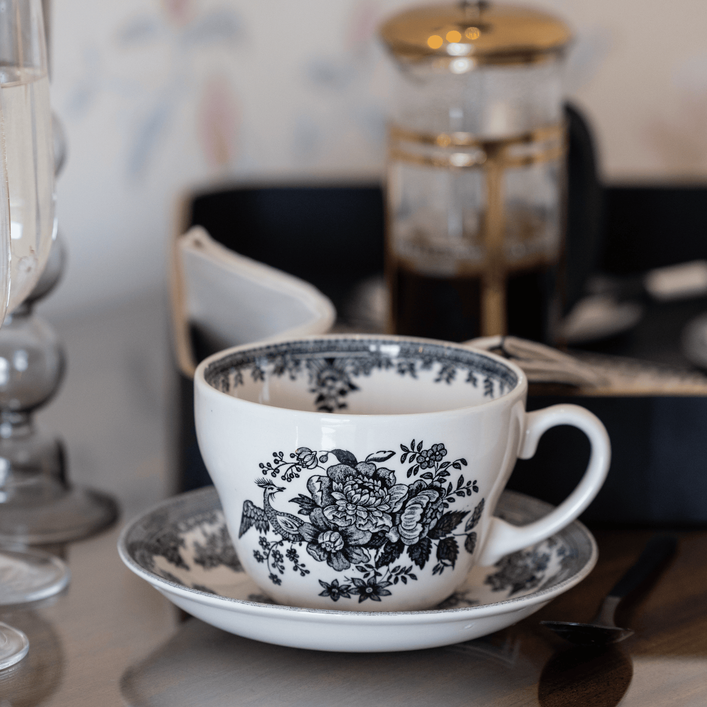 Black & White Asiatic Pheasants Breakfast Cup Gift Set