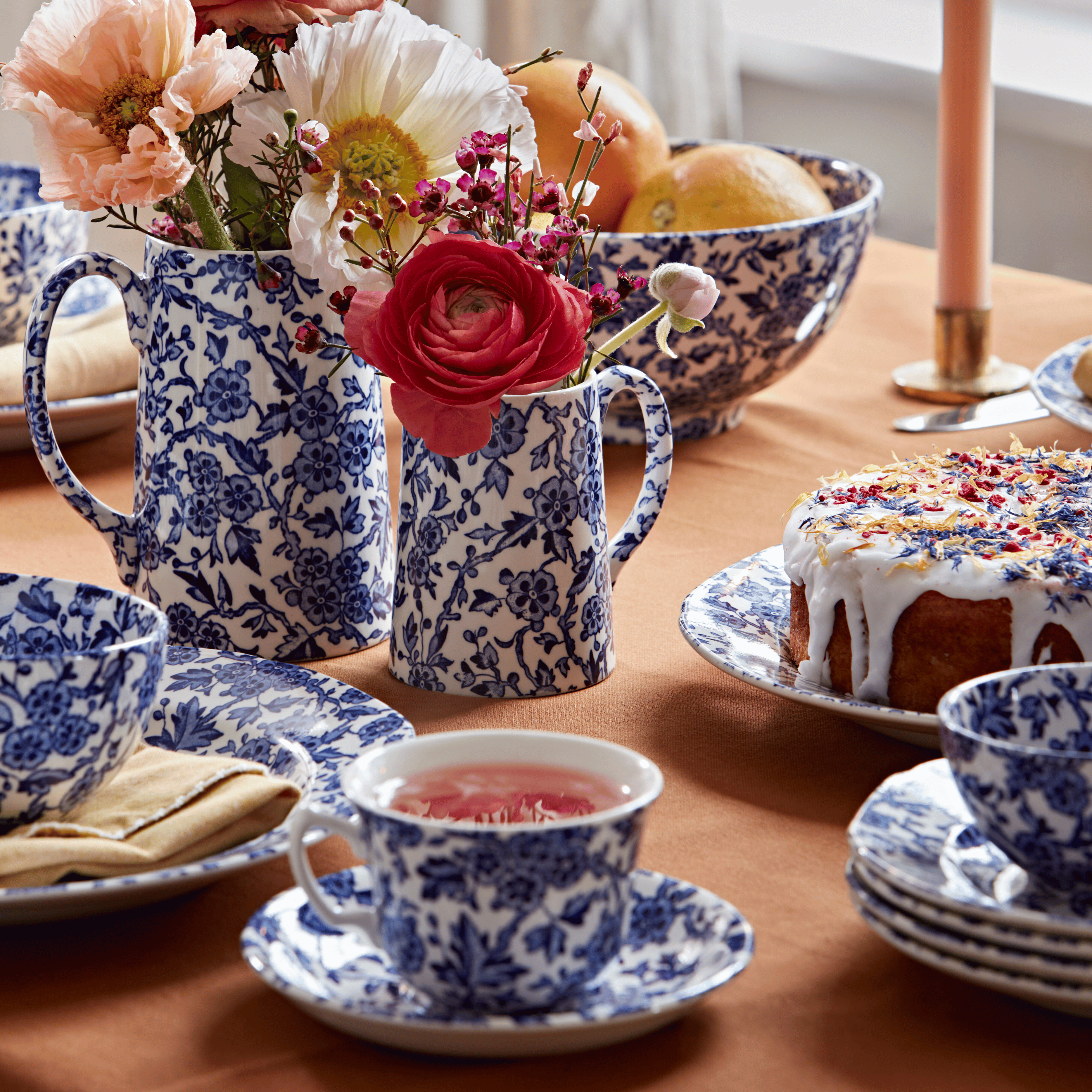 Arden Burleigh ブルーアーデン花柄皿 2枚セット Burleigh Blue Arden Pasta Bowl | Sur La Table