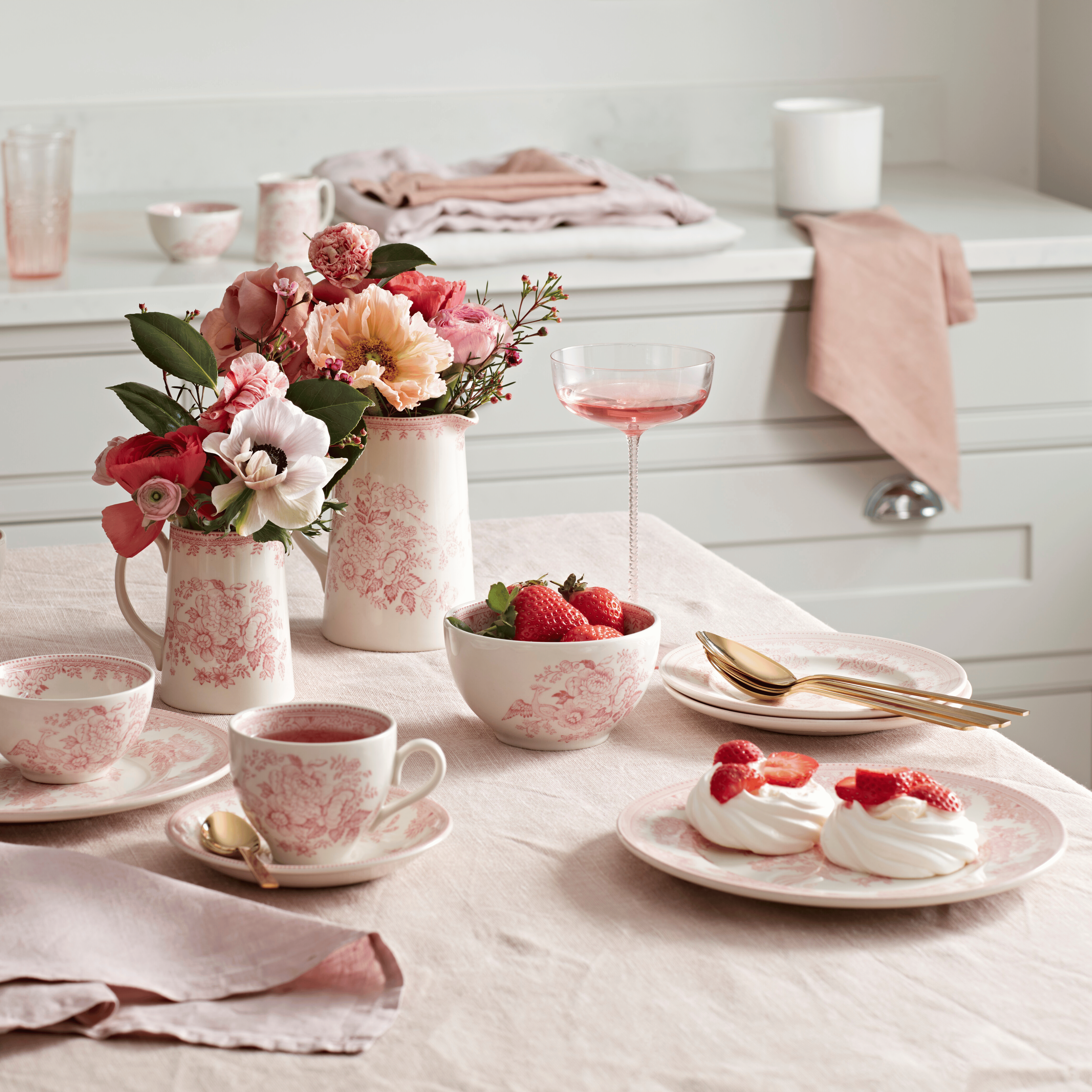 Pink Asiatic Pheasants Teacup 187ml/0.33pt – Burleigh Pottery